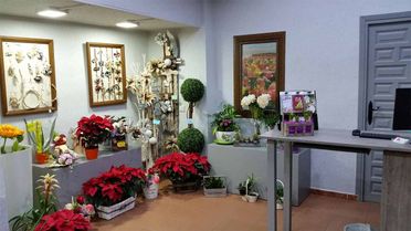 Flores Tiaré interior de local